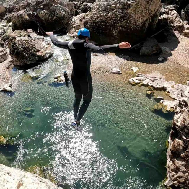 Water trekking and canyoning Explore Millau