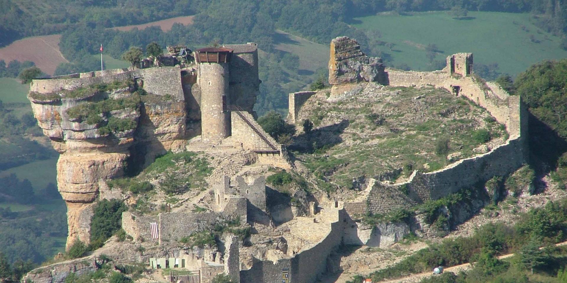 Château De Peyrelade 01