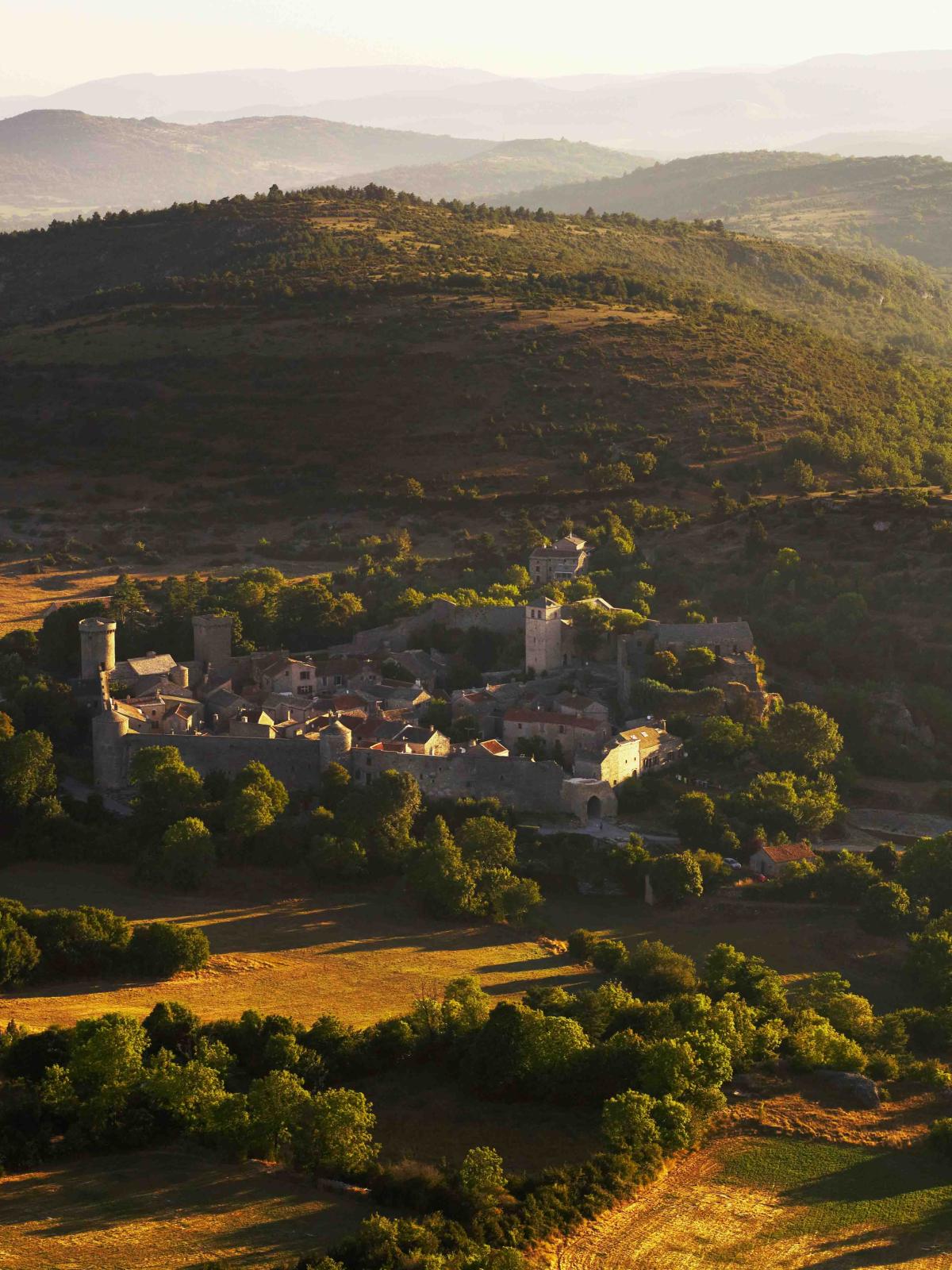 the-fortified-town-of-la-couvertoirade-one-of-france-s-most-beautiful