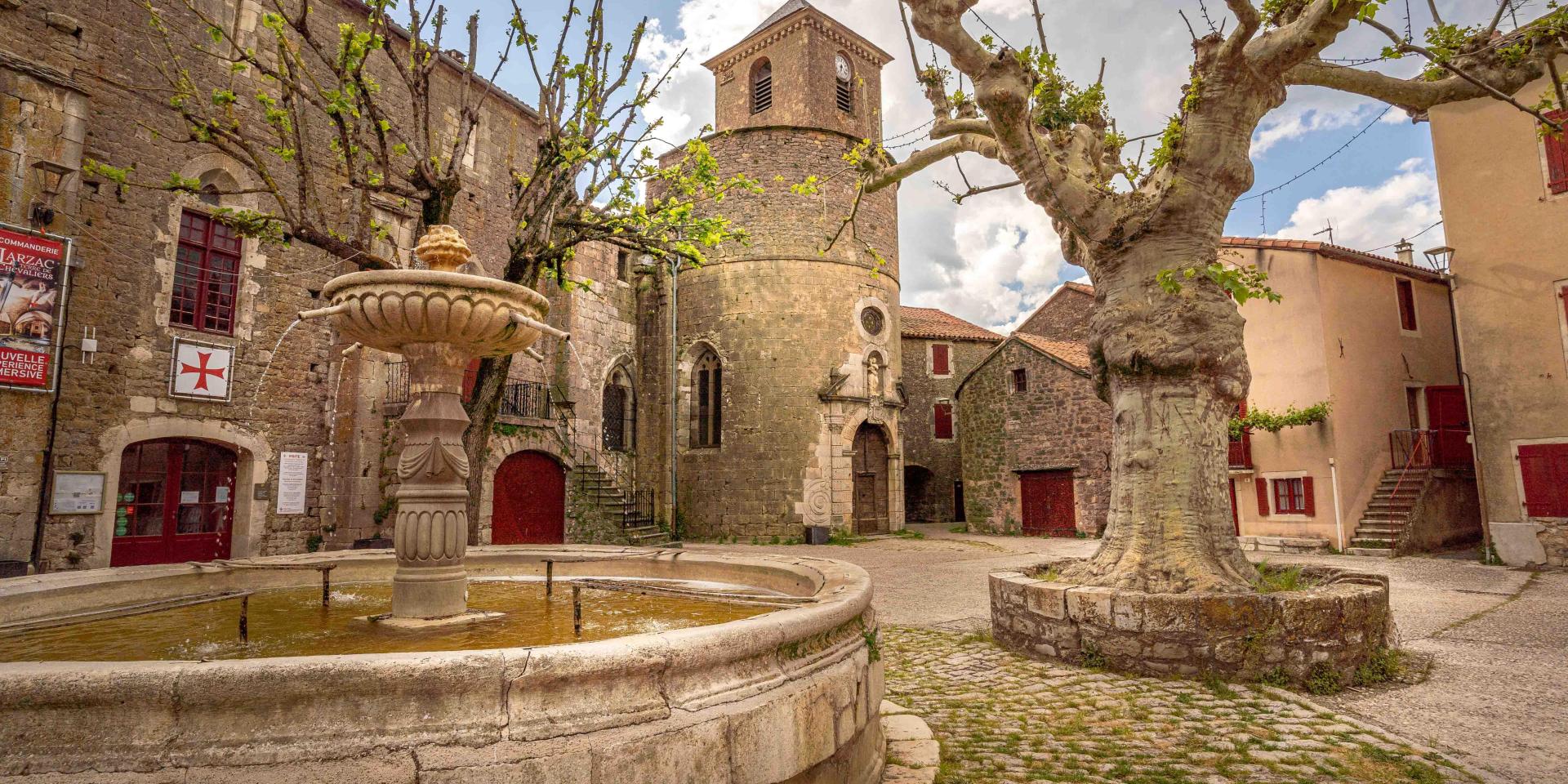 Sainte Eulalie de Cernon, Commanderie templière et hospitalière du