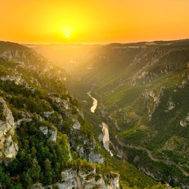 Point De Vue Roc Des Hourtous Copyright Remi Flament Pact Gdt Crtloccitanie 0037714 Md Min