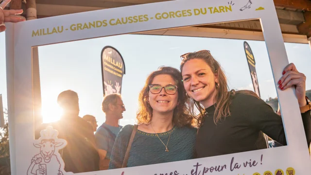 Apero Tourisme 02 Enzo Planes